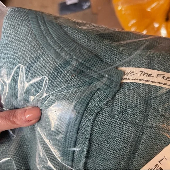 NWT Free People We The Free Anyway Tee in Deep Teal Large - Picture 3 of 4